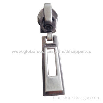 No.5 nylon auto lock slider with fancy pullerNew